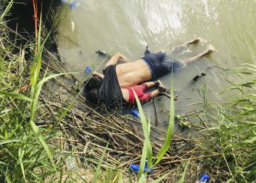 Foto de um pai e sua filha afogados na fronteira mexicana ilustra drama migratório