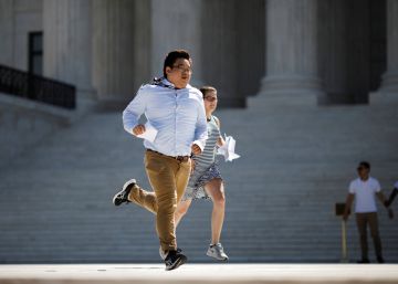 El Supremo de EE UU falla contra la pretensión de Trump de preguntar sobre la ciudadanía en el censo