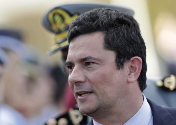 Moro deja cinco días el cargo de ministro en Brasil mientras crecen las sospechas