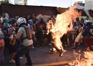 Venezuela solicita a España extraditar a un acusado de quemar vivo a un joven