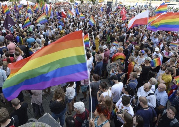 En defensa del colectivo LGTBI ante una agresión en Polonia En defensa del colectivo LGTBI ante una agresión en Polonia