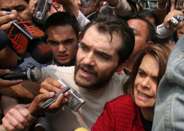 Detenido en Argentina el empresario Carlos Ahumada, ex pareja de la
funcionaria de Peña Nieto investigada por corrupción