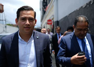 Guatemala absuelve al hijo y al hermano del presidente acusados de emitir facturas falsas