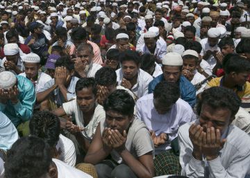 Los rohingyas conmemoran sus dos años en Bangladés en medio de una creciente tensión