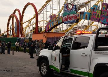 Un accidente en una montaña rusa de Ciudad de México deja al menos dos muertos Un accidente en una montaña rusa de Ciudad de México deja al menos dos muertos