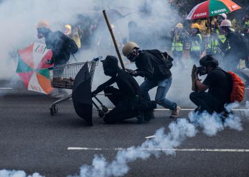 Protestos em Hong Kong marcam 70º aniversário da China comunista