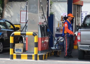 Ecuador elimina los subsidios a la gasolina para corregir sus estrecheces fiscales