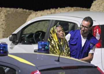 Un naufragio frente a Lampedusa deja 13 muertas y 15 desaparecidos