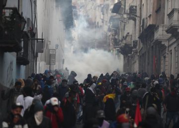 As barricadas indígenas voltam a ditar os rumos da política equatoriana