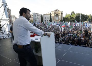 Salvini encabeza una demostración de fuerza de la derecha italiana y promete volver “pronto” al Gobierno