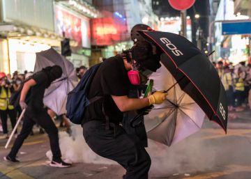 Nuevos enfrentamientos entre la policía y manifestantes en Hong Kong
