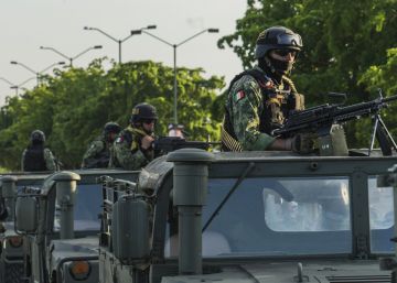 En busca de 47 asesinos, narcos y secuestradores fugados en Culiacán