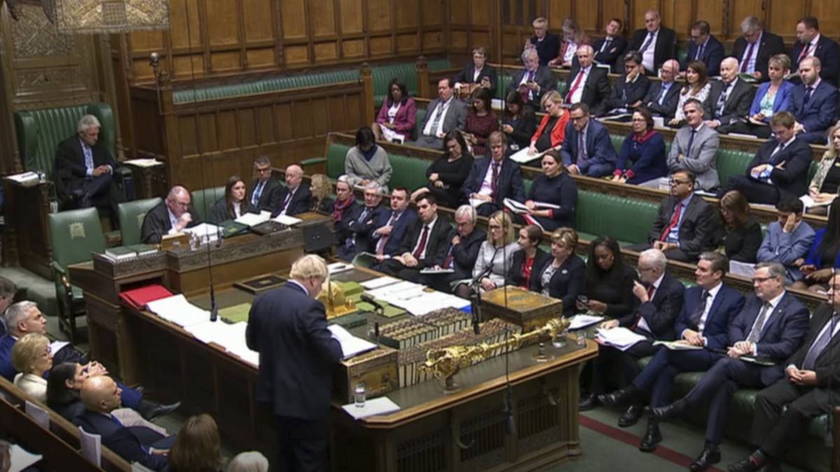 El Parlamento propina un duro golpe a la estrategia del Brexit de Johnson