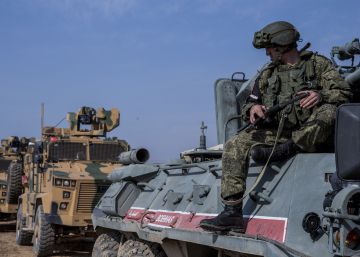 Tropas rusas y turcas patrullan el norte de Siria mientras EE UU vuelve a la frontera
