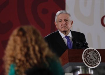 López Obrador carga contra EL PAÍS tras ser cuestionado por su actitud hacia la prensa crítica
