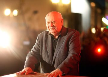 Mikhail Gorbachov: “Que o futuro não lhes escape”