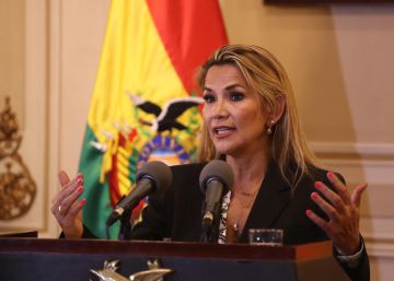 Jeanine Áñez nombra su Gabinete y renueva la cúpula militar en Bolivia
