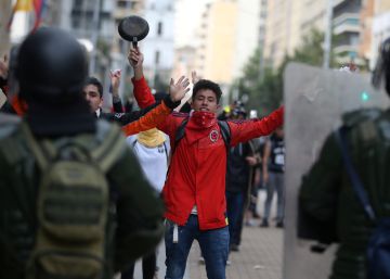 Las movilizaciones continúan en Colombia pese a la fuerte represión policial Las movilizaciones continúan en Colombia pese a la fuerte represión policial
