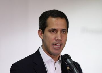 Juan Guaidó enfrenta una ola de denuncias de corrupción en la Asamblea Nacional Juan Guaidó enfrenta una ola de denuncias de corrupción en la Asamblea Nacional