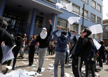 Las revueltas en Chile llegan a la selectividad