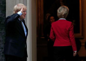 Von der Leyen cuestiona los plazos del Brexit de Johnson