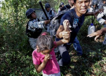 Migrantes y Guardia Nacional chocan de nuevo en la frontera sur de México