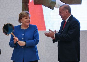 Merkel promete más dinero a Turquía para ayudar a los refugiados sirios