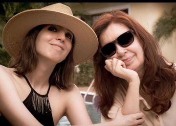 Cristina Kirchner muestra después de un año a su hija Florencia, ingresada en Cuba