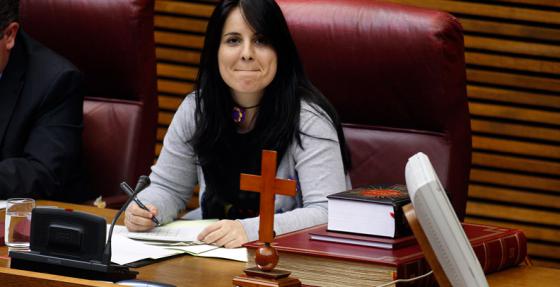Cotino preside unas Cortes Valencianas lastradas por la corrupción