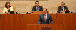 José Antonio Monago durante su intervención en la Asamblea de Extremadura.
