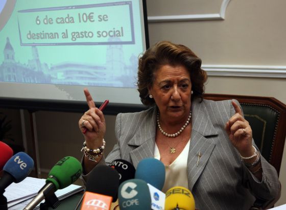 Emarsa pagó por noches en habitaciones
de hotel en las que no se alojó nadie Emarsa pagó por noches en habitaciones
de hotel en las que no se alojó nadie