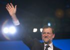 Rajoy llama al sacrificio y defiende la reforma laboral como