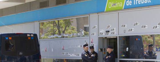 horario oficina inem madrid una oficina del inem de badalona era una mina para los horario oficina inem madrid una oficina del inem de badalona era una mina para los