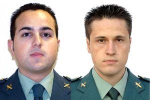 Los dos guardia civiles, Raúl Centeno y Fernando Trapero, asesinados por ETA en diciembre de 2007. Los dos guardia civiles, Raúl Centeno y Fernando Trapero, asesinados por ETA en diciembre de 2007.