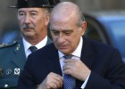 El ministro Fernández se desploma