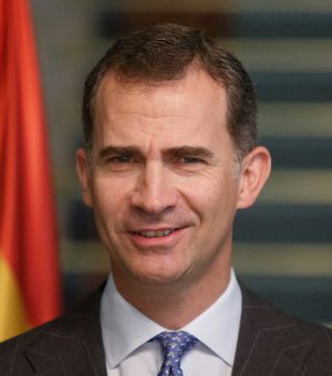 La crisis y los escándalos fuerzan la transparencia en las casas reales