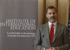Los Reyes apoyan en Nueva York el bilingüismo como valor educativo