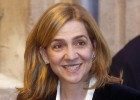 Cristina de Borbón, ante un banquillo con dos escapatorias