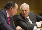 Margallo admet “disfuncions” en el rescat dels espeleòlegs
