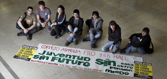 Membros de Juventude Sem Futuro, em abril de 2011, antes do 15-M.