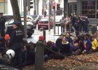 Liberados los tres diputados de Podemos retenidos en Bruselas Liberados los tres diputados de Podemos retenidos en Bruselas