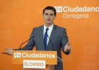 Rivera quiere igualar los permisos de paternidad y maternidad Rivera quiere igualar los permisos de paternidad y maternidad