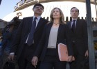 El Constitucional avisa a 21 políticos del castigo de ignorar la ley