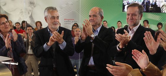 Los expresidentes de la Junta de Andalucía José Antonio Griñán y Manuel Chaves