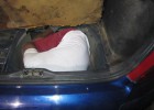 Rescatados tres inmigrantes en Melilla del doble fondo de un coche Rescatados tres inmigrantes en Melilla del doble fondo de un coche