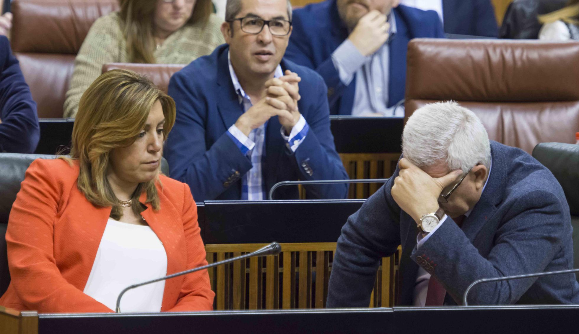 Susana Díaz y su consejero de Presidencia, este miércoles en el Parlamento andaluz. Susana Díaz y su consejero de Presidencia, este miércoles en el Parlamento andaluz.