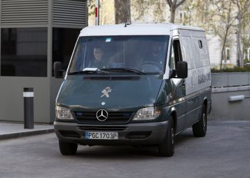 Manos Limpias deja el ‘caso Pujol’ en la Audiencia y la causa por la pitada al himno Manos Limpias deja el ‘caso Pujol’ en la Audiencia y la causa por la pitada al himno