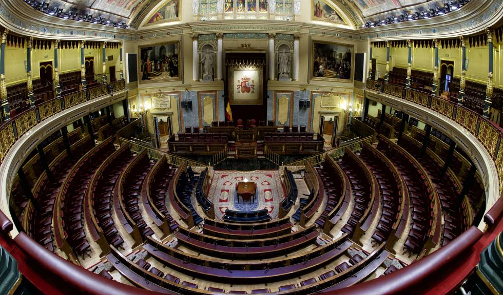 Hemiciclo vacío en el Congreso de los Diputados. Hemiciclo vacío en el Congreso de los Diputados.