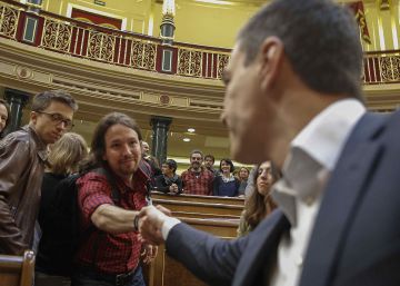 PSOE e IU recuperan votos de Iglesias PSOE e IU recuperan votos de Iglesias