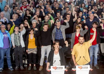 La izquierda abertzale se lanza a por una “república vasca libre” La izquierda abertzale se lanza a por una “república vasca libre”